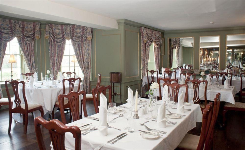 Barberstown Castle Hotel Straffan Bagian luar foto